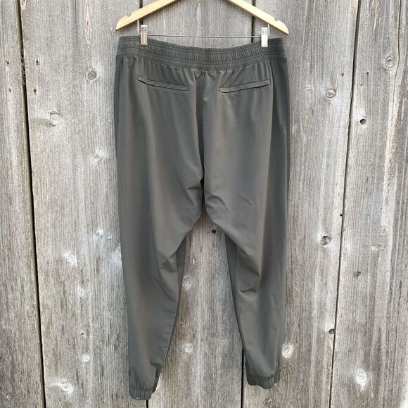ATHLETA Brooklyn Jogger Sz 16 Green Lightweight Pockets Pull on Loungewear - Picture 3 of 13